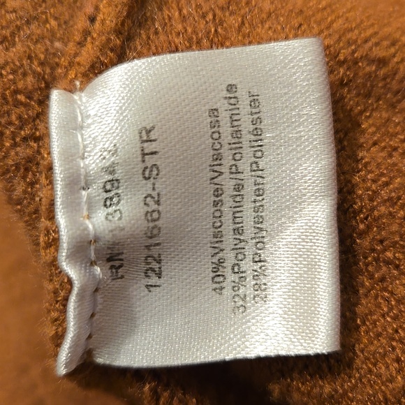 On 12th Cropped - Picture 6 of 12